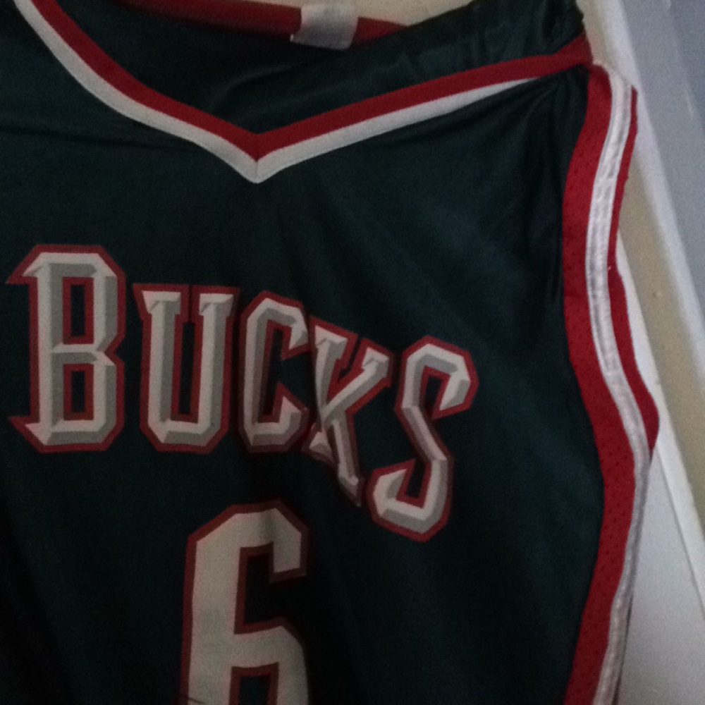 Vintage #6 bogut Milwaukee bucks jersey